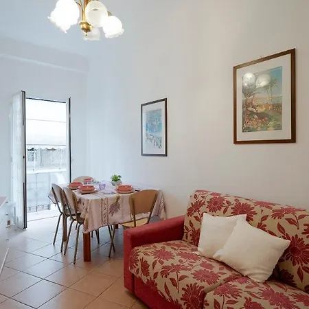 Apartment - Sulla Pedonale *